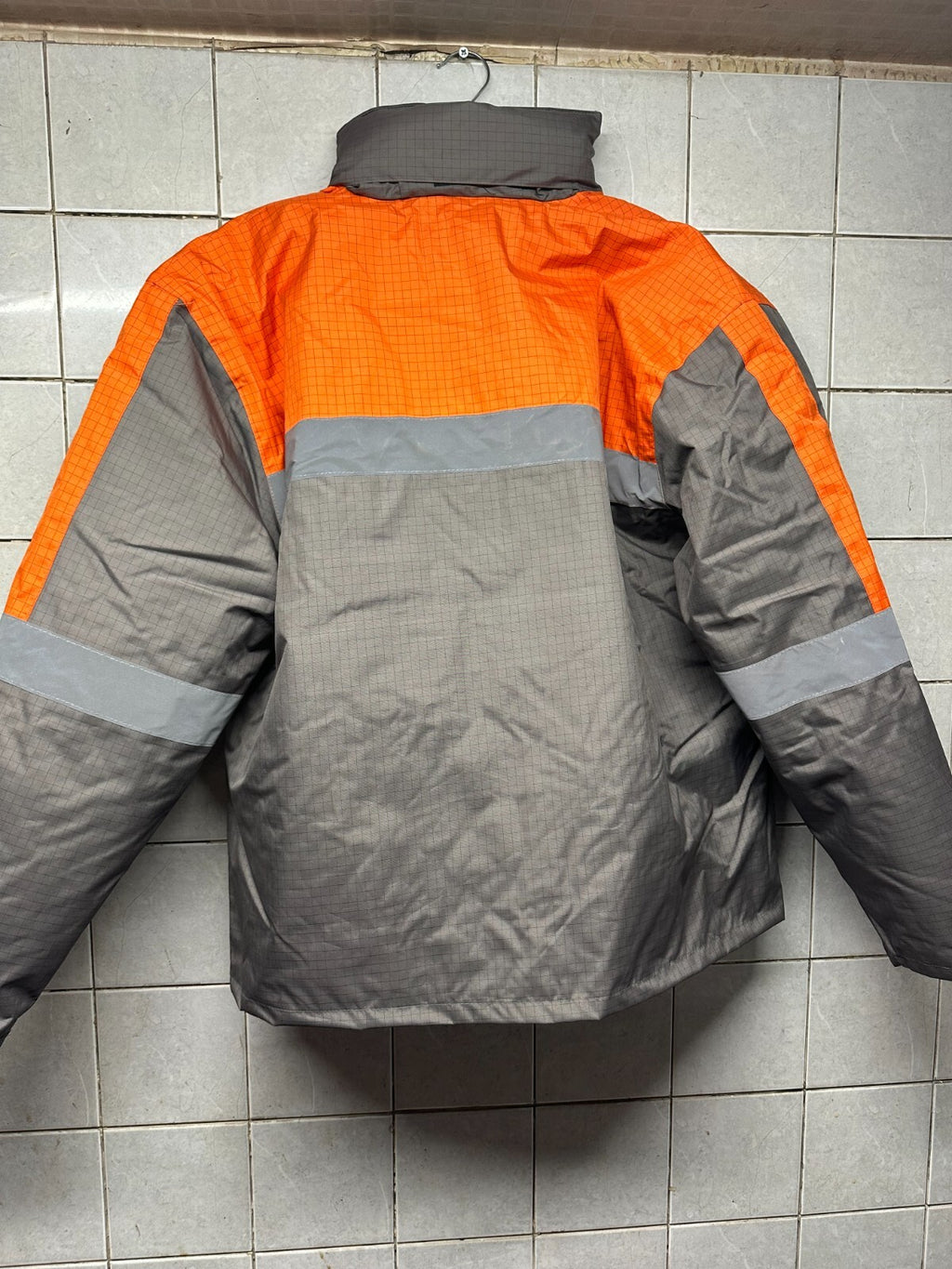 Hi Viz Jacket Zipped Lined with Pockets Hood Grey - Orange  size Large
