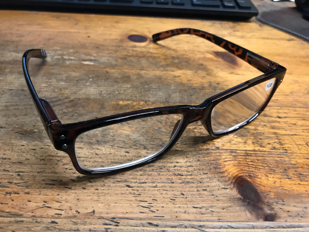 Betaview Reading Glasses Brown Frames 2.5 with pouch and cords pack of 5