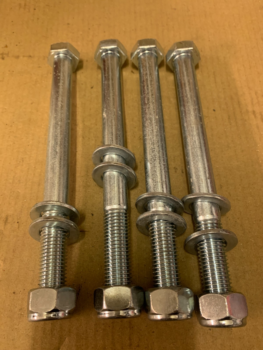 M16 x 180mm Bolt 8.8 grade with nyloc nut  / flat washer pack of 4