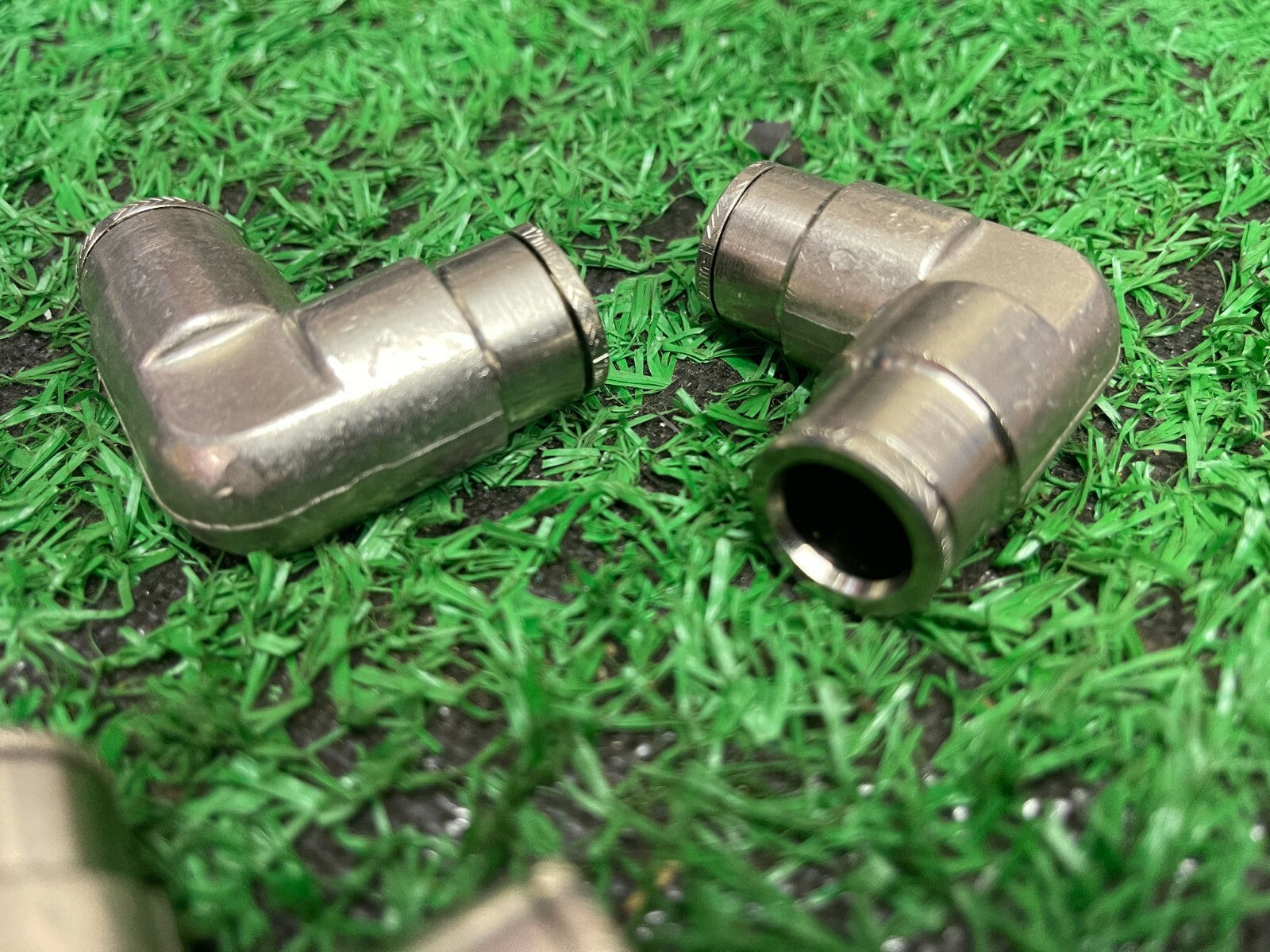 12mm 90 degrees f/f pipe push fitting 210-1880 Stainless Steel pack of 4 