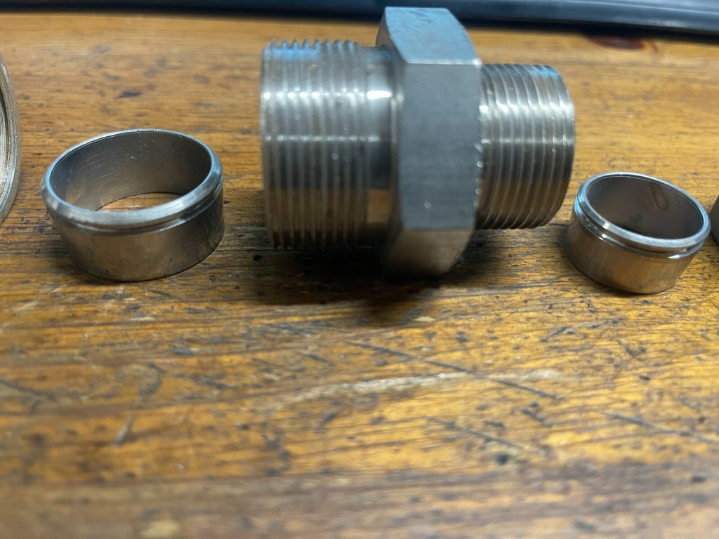 1" x 3/4 Stainless Steel Compression Fittings 316 pack of 2