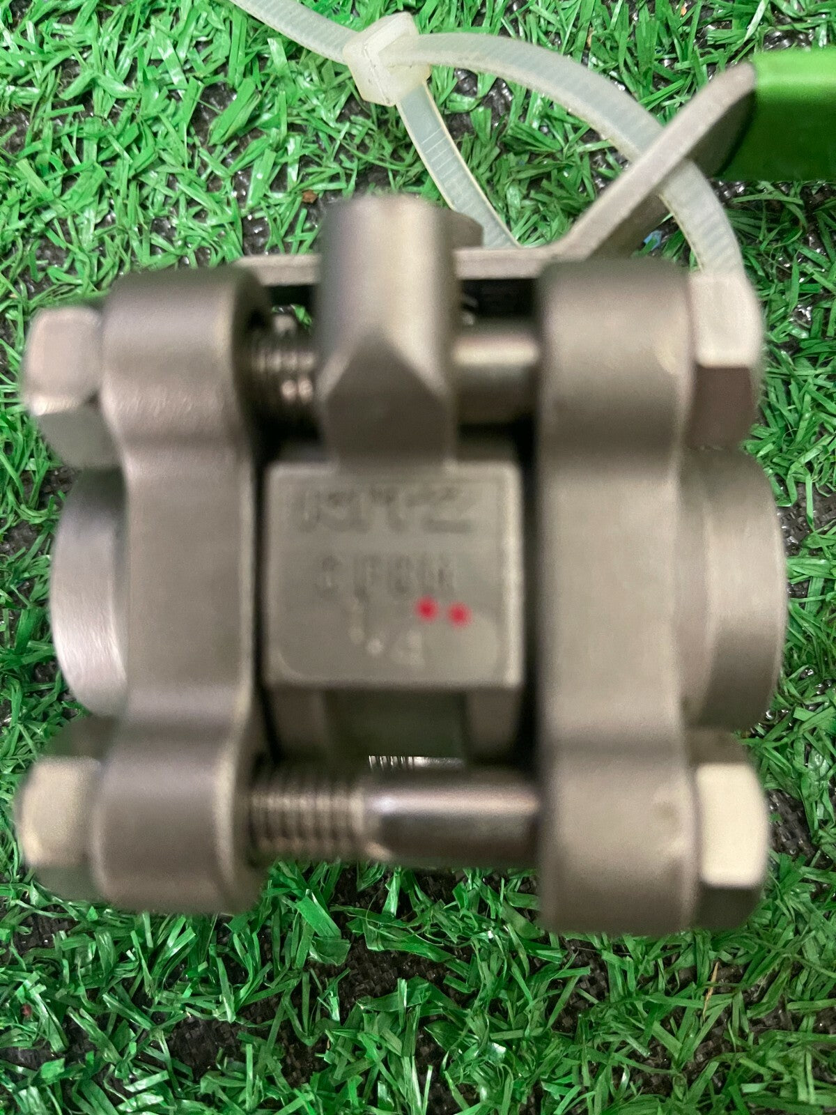 1/4 STAINLESS STEEL BALL VALVES 3 PIECE BOLTED BODY 70 BAR BSP THREAD 