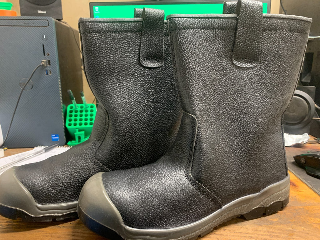 PORTWEST FW13  THERMAL RIGGER BOOTS WITH SCUFF CAP  size 12