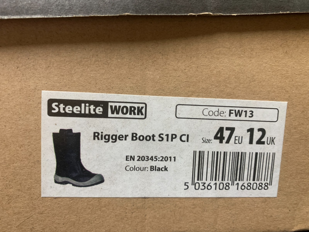PORTWEST FW13  THERMAL RIGGER BOOTS WITH SCUFF CAP  size 12