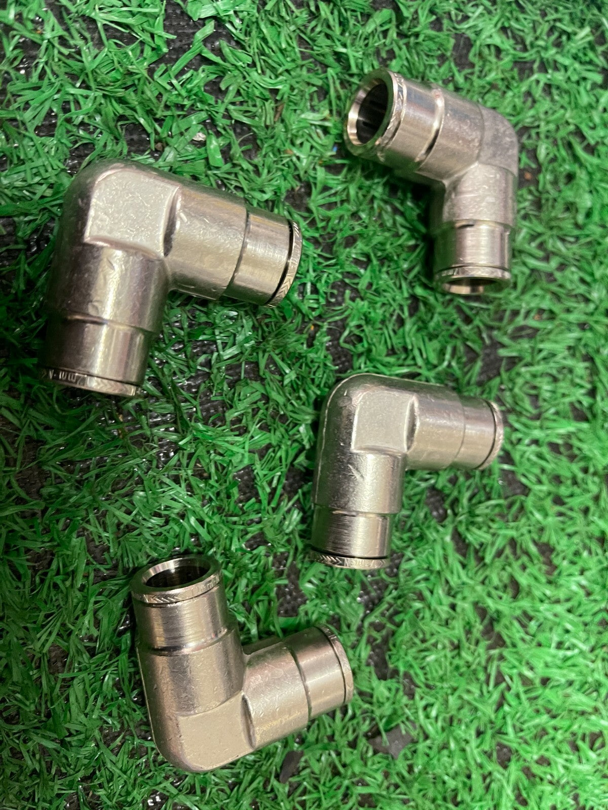 12mm 90 degrees f/f pipe push fitting 210-1880 Stainless Steel pack of 4 