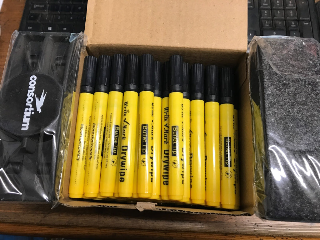 Write Mark Drywipe marker pen Bullet tip Black pack of 100 with 2 wipers