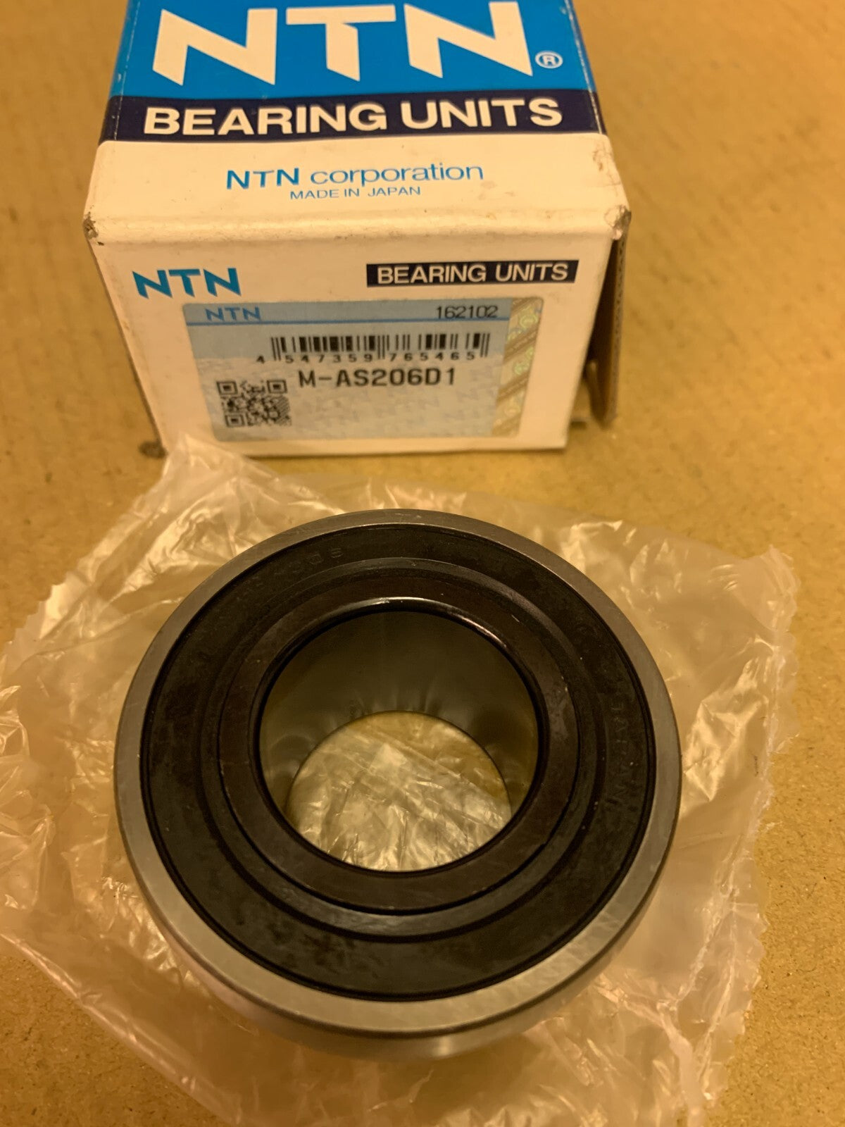 NTN AS206 self aligning bearing flat back